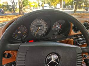 Image 20/56 of Mercedes-Benz 450 SL (1976)