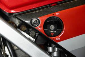 Image 48/50 of Honda NS 125F (1985)