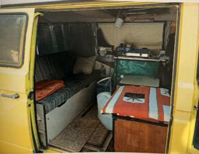 Bild 4/4 von Volkswagen T3 Transporter TD 1.6 (1984)