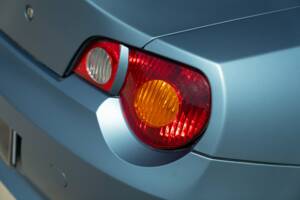 Immagine 10/49 di BMW Z4 2.2i (2004)