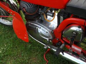 Immagine 23/50 di MV Agusta 350 S (1972)