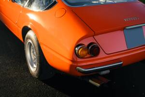 Image 14/74 of Ferrari 365 GTB/4 Daytona (1971)