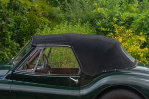 Bild 49/50 von Jaguar XK 120 DHC (1954)
