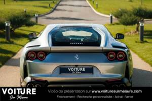 Image 11/16 of Ferrari 812 Superfast (2017)