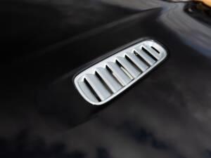 Image 30/94 of Aston Martin DB 9 (2014)