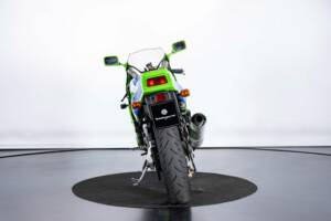 Image 3/40 of Kawasaki ZX-R 400 (1991)