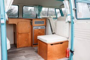 Image 40/40 de Volkswagen T2 a/b (1966)