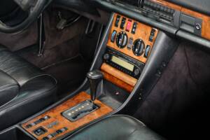 Bild 40/50 von Mercedes-Benz 500 SEC SGS (1985)