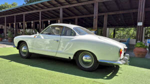 Image 17/71 of Volkswagen Karmann Ghia 1200 (1962)