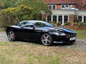 Image 5/30 of Aston Martin DB 9 (2008)