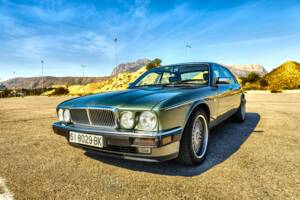 Bild 4/8 von Jaguar XJ 40 4.0 (1994)