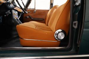 Image 22/83 of Alfa Romeo 1750 Berlina (1970)