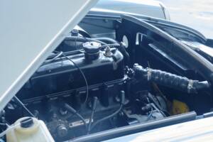 Image 50/50 of MG MGB (1976)