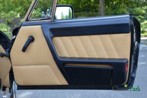Image 25/50 of Alfa Romeo 2.0 Spider (1990)