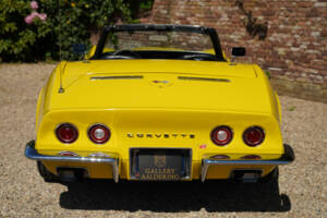 Image 16/50 of Chevrolet Corvette Stingray (1972)