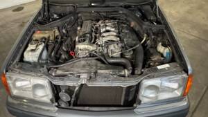 Bild 50/81 von Mercedes-Benz 250 TD (1992)
