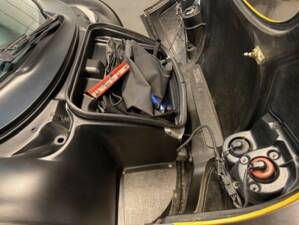 Image 17/26 of Renault Sport Spider (1997)