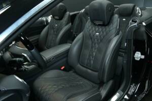 Immagine 11/30 di Mercedes-Benz SL 500 (2017)