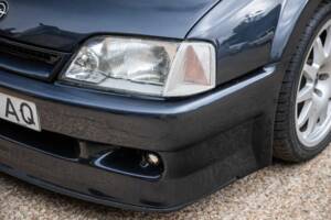 Bild 31/38 von Opel Omega 3,0i 24V (1992)