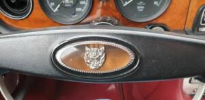 Image 28/34 of Jaguar XJ 6 4.2 (1972)