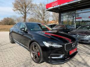 Bild 7/27 von Volvo S90 T8 (2018)