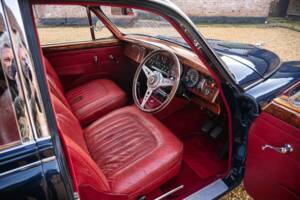 Image 25/50 of Jaguar Mk II 3.8 (1960)