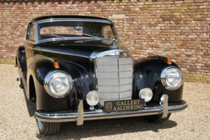Image 25/50 of Mercedes-Benz 300 S (1953)