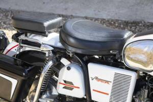 Image 11/36 of Moto Guzzi V 7 Special (1970)