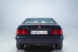 Immagine 14/38 di Mercedes-Benz SL 320 (1997)