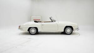 Image 2/5 de Mercedes-Benz 190 SL (1958)