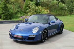Bild 3/50 von Porsche 911 Carrera 4 GTS (2011)