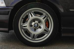 Image 38/80 of BMW M3 (1994)