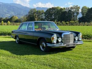 Image 5/39 of Mercedes-Benz 300 SEL 6.3 (1970)