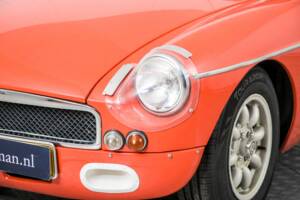 Bild 22/50 von MG MGB GT V8 SEC (1978)