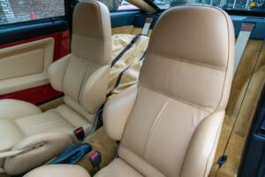 Image 19/50 of Alfa Romeo SZ (1991)