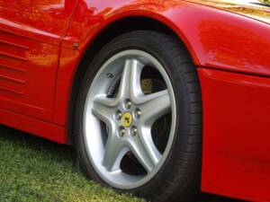 Image 25/49 of Ferrari 512 TR (1993)