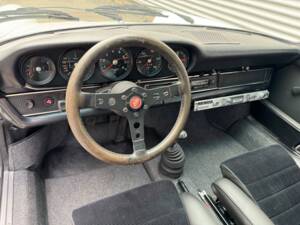 Image 22/60 de Porsche 911 2.4 T (1971)