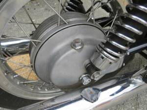 Image 39/45 of Moto Guzzi V7 Sport (1973)