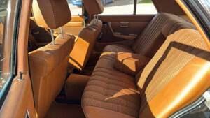 Image 7/8 of Mercedes-Benz 280 SE (1977)