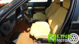Image 2/10 de Alfa Romeo 164 3.0 V6 Quadrifoglio (1991)