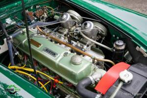 Image 22/59 of Austin-Healey 100&#x2F;6 (BN6) (1958)