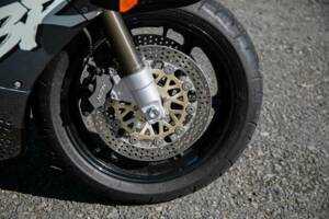 Immagine 16/24 di Honda CBR 900RR Fireblade (1992)