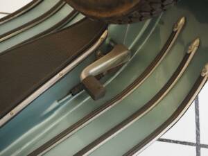 Bild 18/33 von Piaggio Vespa 150 (1960)