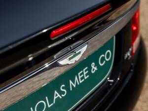 Image 47/75 of Aston Martin V12 Vanquish S (2007)