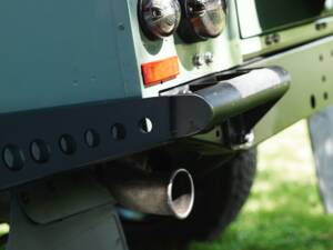 Bild 14/41 von Land Rover Defender 110 (2007)