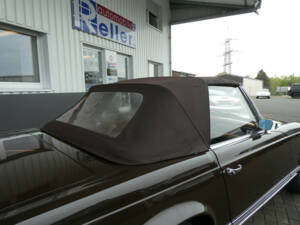 Imagen 18/30 de Mercedes-Benz 280 SL (1968)