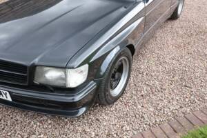 Image 33/50 of Mercedes-Benz 560 SEC 6.0 AMG (1989)