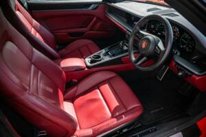 Bild 2/33 von Porsche 911 Carrera 4S (2019)