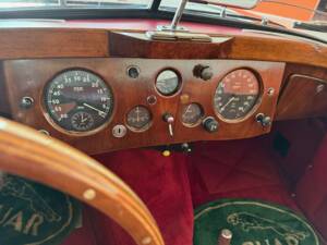 Immagine 4/4 di Jaguar XK 120 DHC (1953)