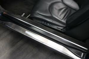 Image 19/49 of Mercedes-Benz SL 500 (2000)